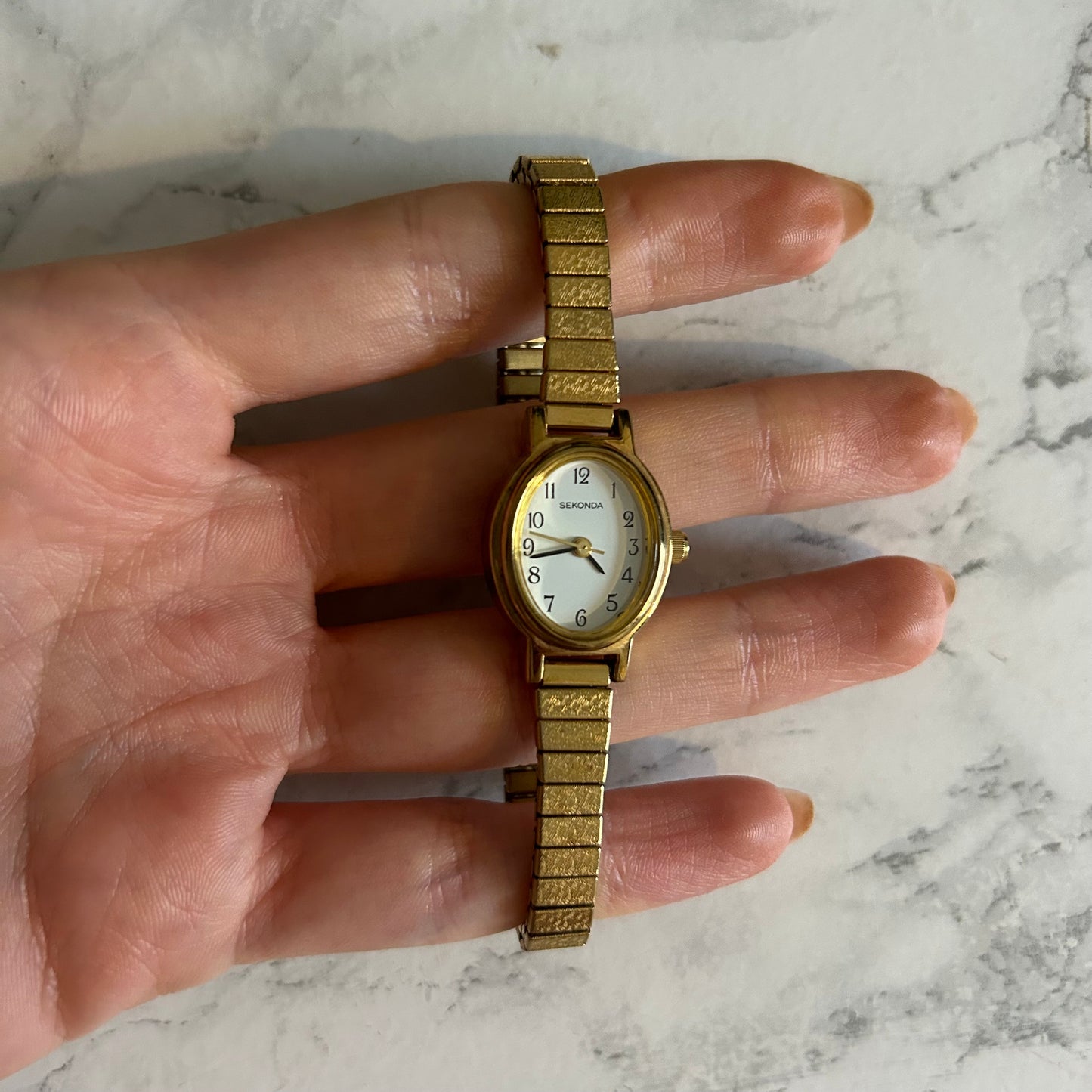 Vintage Women’s Gold Sekonda Quartz Watch