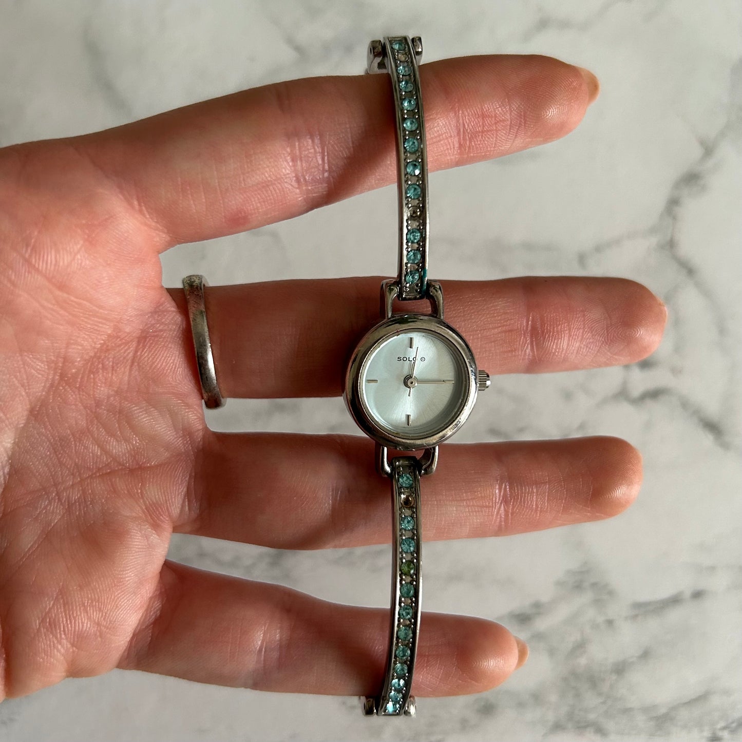 Vintage Women’s Silver Solo Quartz Watch